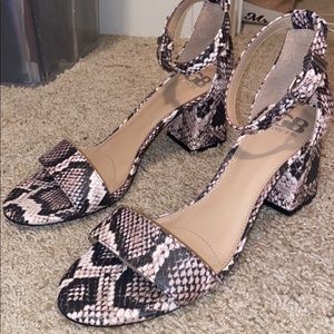 Gianni Bini Snakeskin Heels